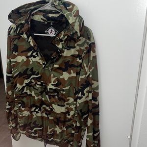 Rook camo medium windbreaker